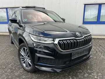 SKODA Kodiaq L&K 4x4PanoMatrix LederMemoryNavi 360