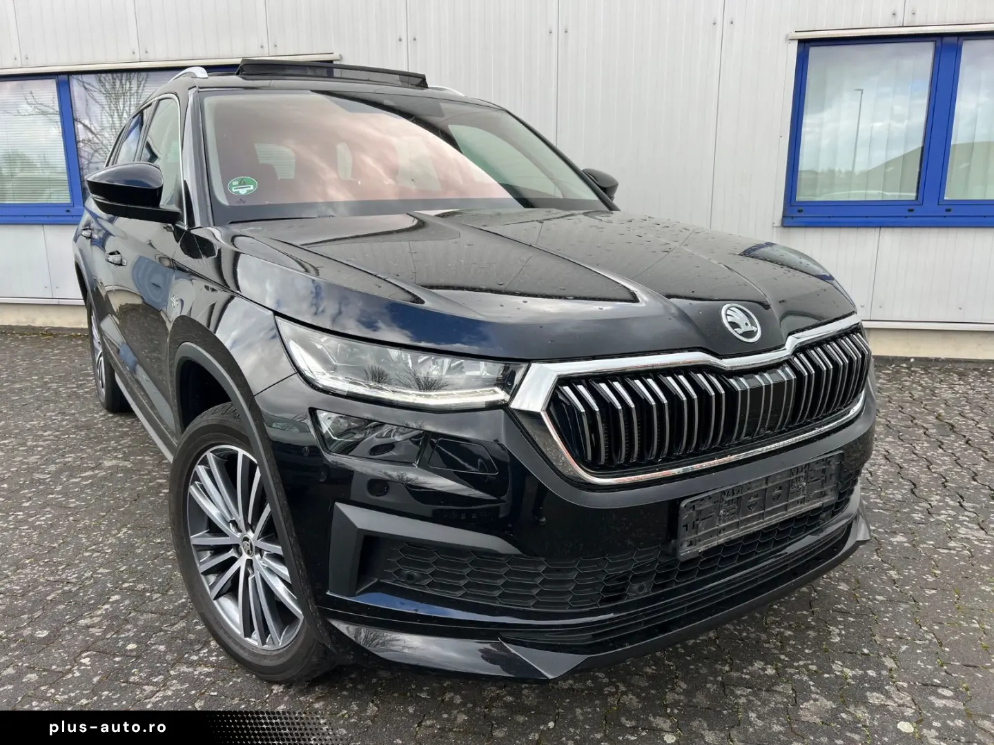 SKODA Kodiaq L&K 4x4PanoMatrix LederMemoryNavi 360