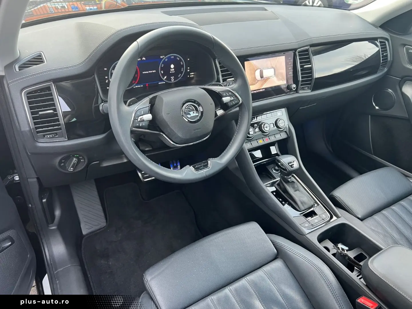 SKODA Kodiaq L&K 4x4PanoMatrix LederMemoryNavi 360