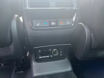 SKODA Kodiaq L&K 4x4PanoMatrix LederMemoryNavi 360