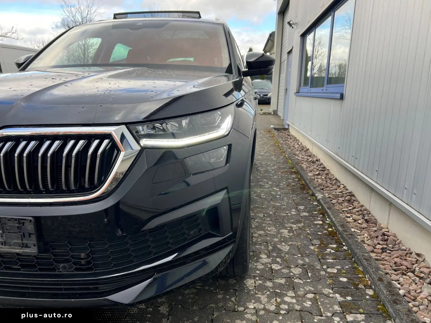 SKODA Kodiaq L&K 4x4PanoMatrix LederMemoryNavi 360