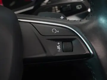 Audi Q5 2.0 TDI Cutie Automata 4x4 Quattro TVA DEDUCTIBIL