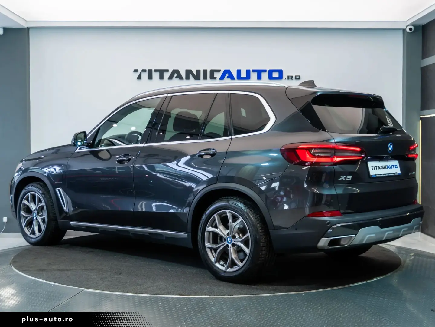 BMW X5 xDrive45e • 2022 • Plug-In Hybrid • 394 CP • xDrive •