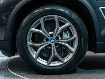 BMW X5 xDrive45e • 2022 • Plug-In Hybrid • 394 CP • xDrive •