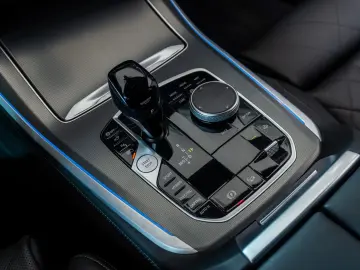 BMW X5 xDrive45e • 2022 • Plug-In Hybrid • 394 CP • xDrive •