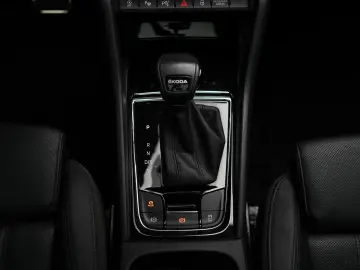 SKODA Kodiaq 2.0 TDI L&K   Matrix   Pano   360   SH SL