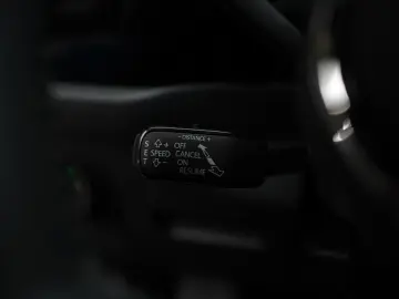 SKODA Kodiaq 2.0 TDI L&K   Matrix   Pano   360   SH SL