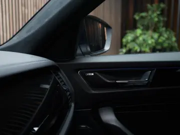 SKODA Kodiaq 2.0 TDI L&K   Matrix   Pano   360   SH SL