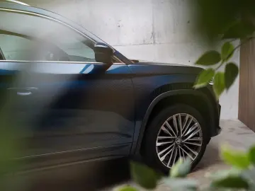 SKODA Kodiaq 2.0 TDI L&K   Matrix   Pano   360   SH SL