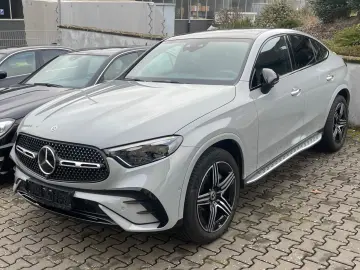 MERCEDES-BENZ GLC 300 d 4M AMG-PANO-DIST-HUD-AHK-360K-BUR-20