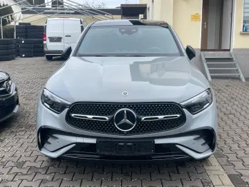 MERCEDES-BENZ GLC 300 d 4M AMG-PANO-DIST-HUD-AHK-360K-BUR-20