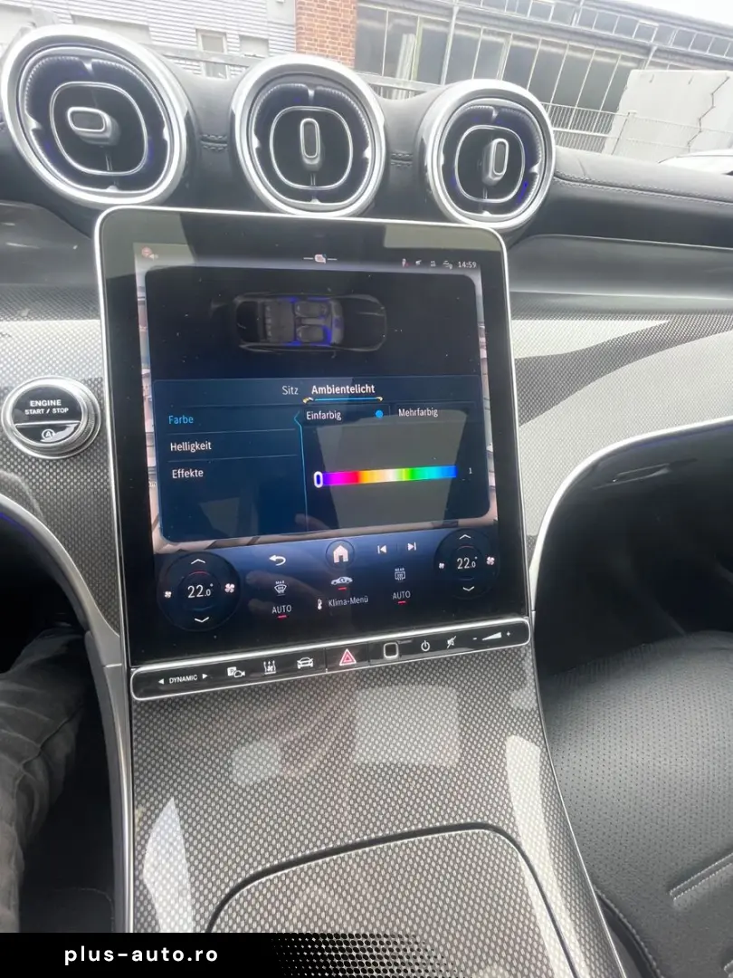 MERCEDES-BENZ GLC 300 d 4M AMG-PANO-DIST-HUD-AHK-360K-BUR-20