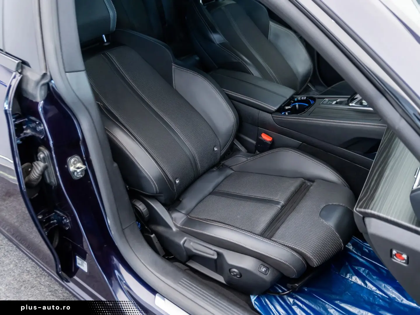 Peugeot 508 • GT • 1.6L • Hybrid • Automat • Rate Credit Lea