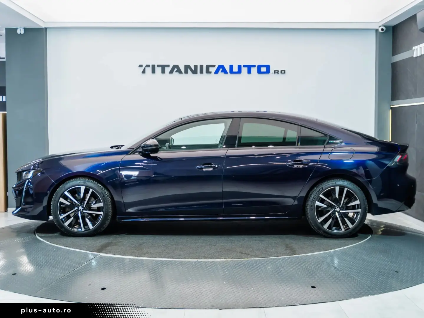 Peugeot 508 • GT • 1.6L • Hybrid • Automat • Rate Credit Lea