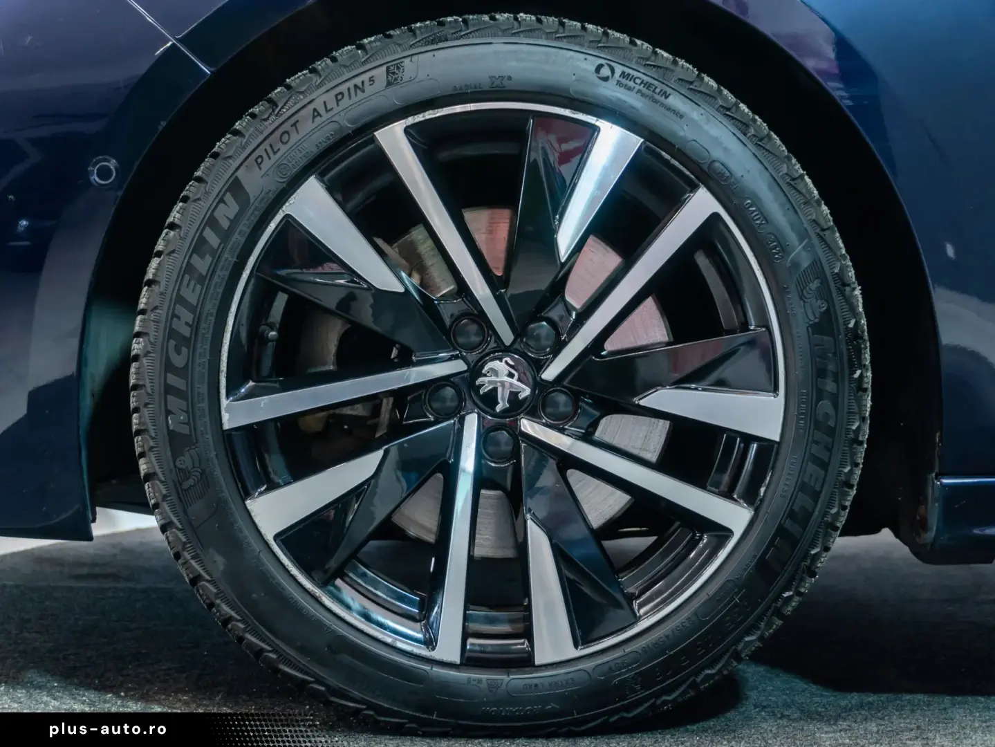 Peugeot 508 • GT • 1.6L • Hybrid • Automat • Rate Credit Lea