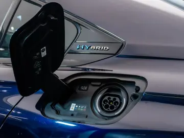 Peugeot 508 • GT • 1.6L • Hybrid • Automat • Rate Credit Lea