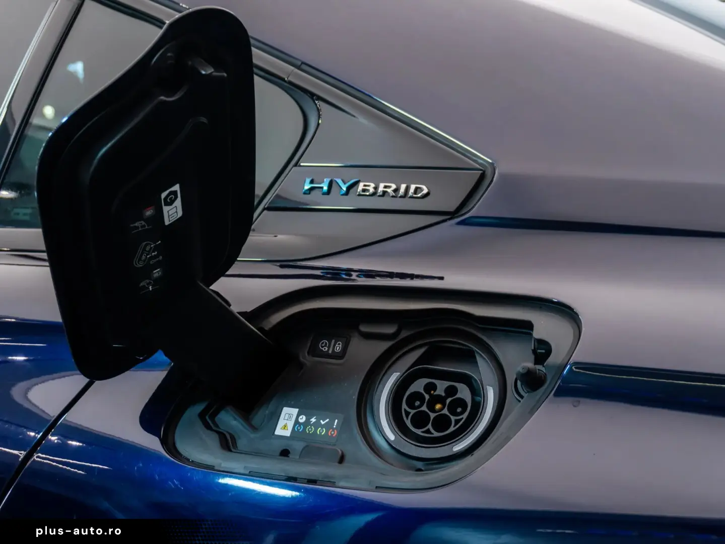 Peugeot 508 • GT • 1.6L • Hybrid • Automat • Rate Credit Lea