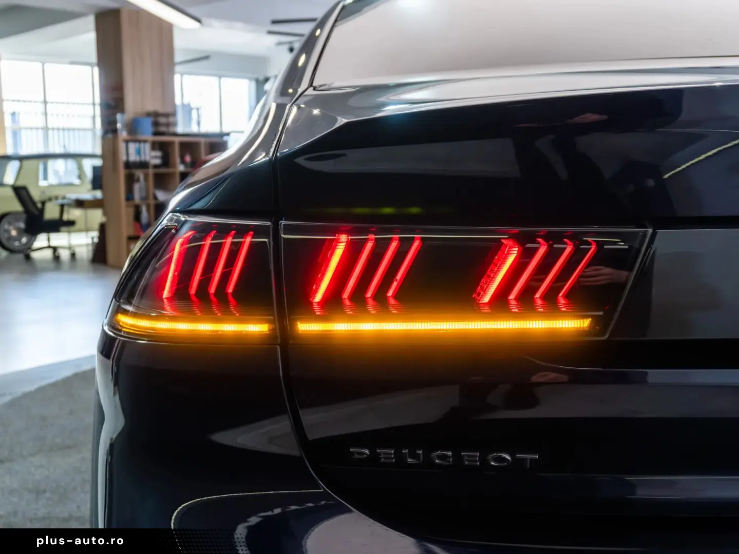 Peugeot 508 • GT • 1.6L • Hybrid • Automat • Rate Credit Lea