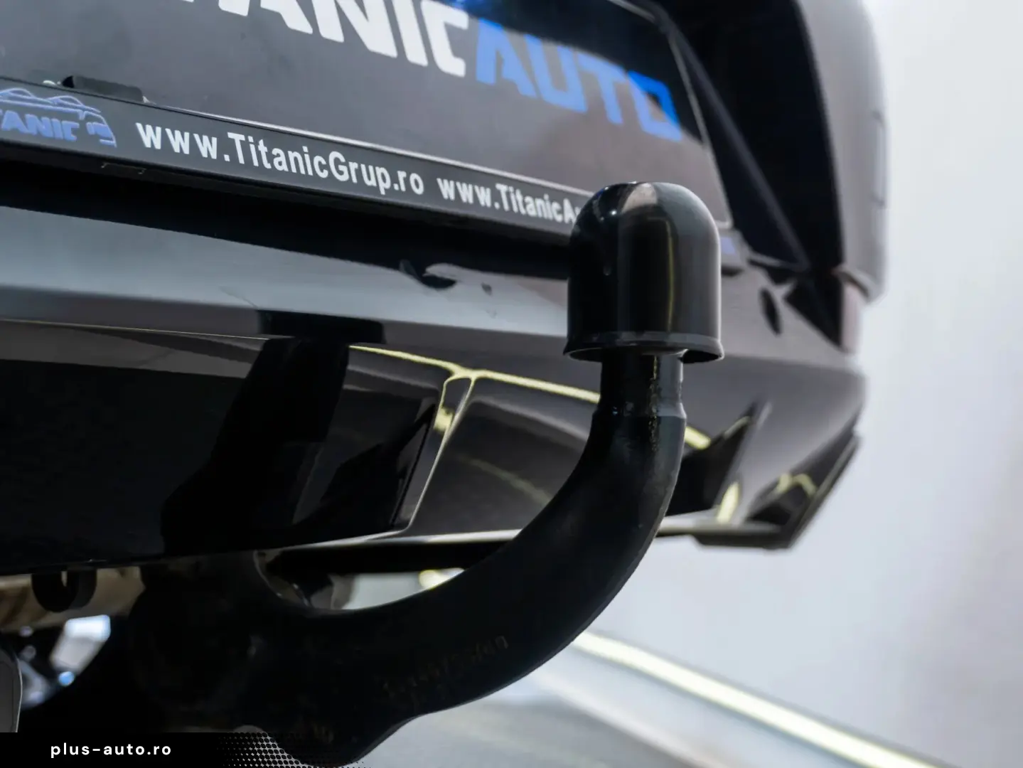 Peugeot 508 • GT • 1.6L • Hybrid • Automat • Rate Credit Lea