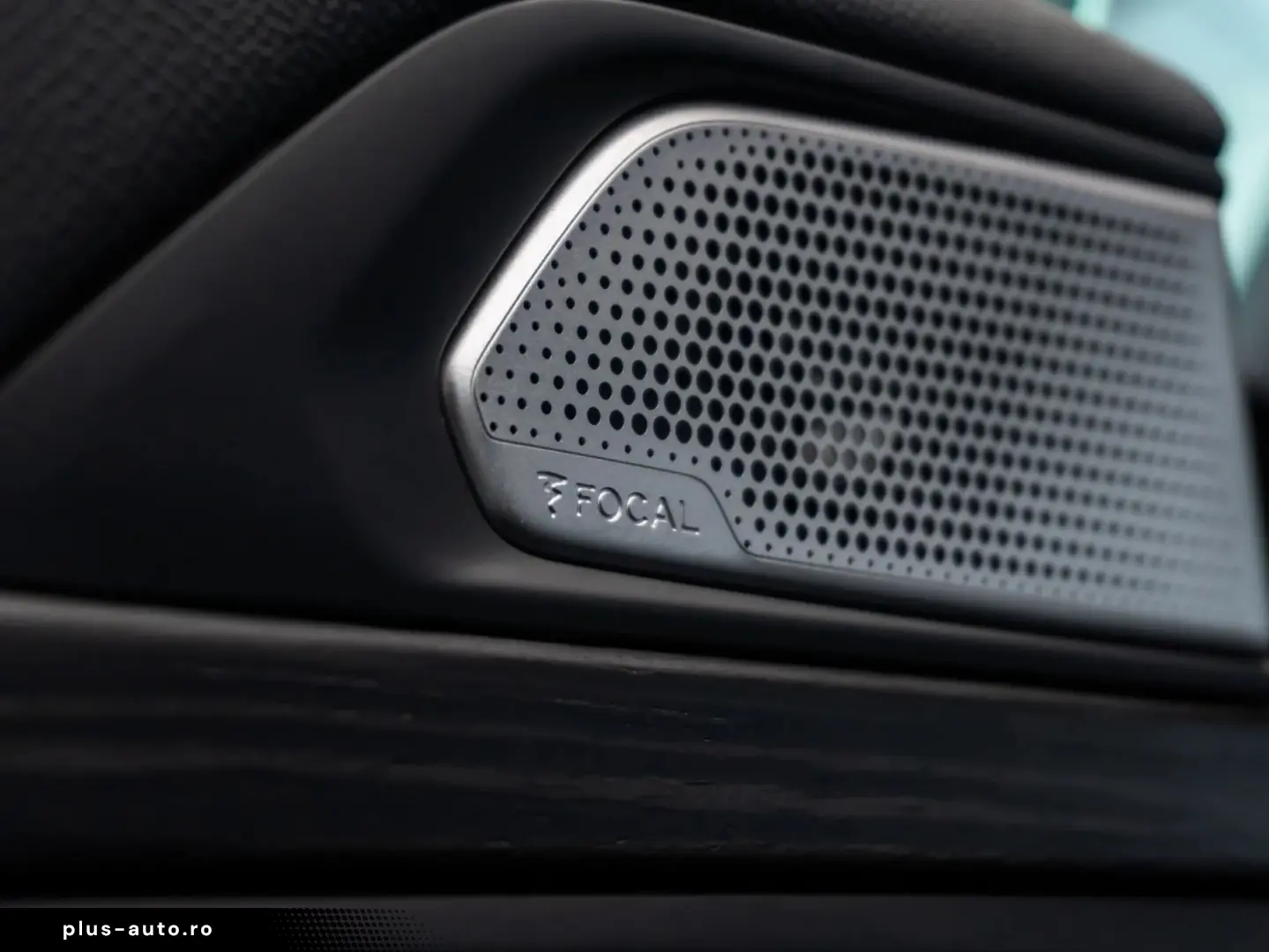 Peugeot 508 • GT • 1.6L • Hybrid • Automat • Rate Credit Lea