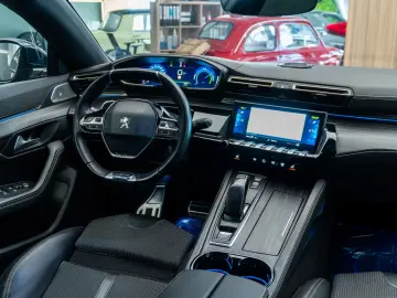 Peugeot 508 • GT • 1.6L • Hybrid • Automat • Rate Credit Lea