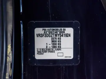 Peugeot 508 • GT • 1.6L • Hybrid • Automat • Rate Credit Lea