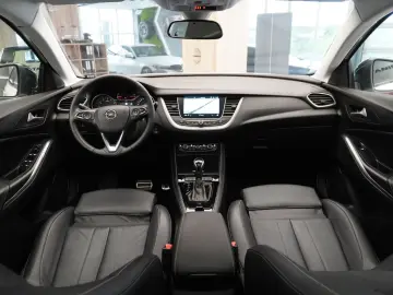 Opel Grandland-X