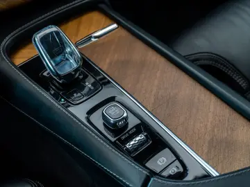 Volvo Xc-90 Gen-Ii-2015