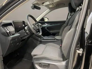 SKODA Kodiaq 1.5 TSI DSG ACC Navi Virtual eHeck