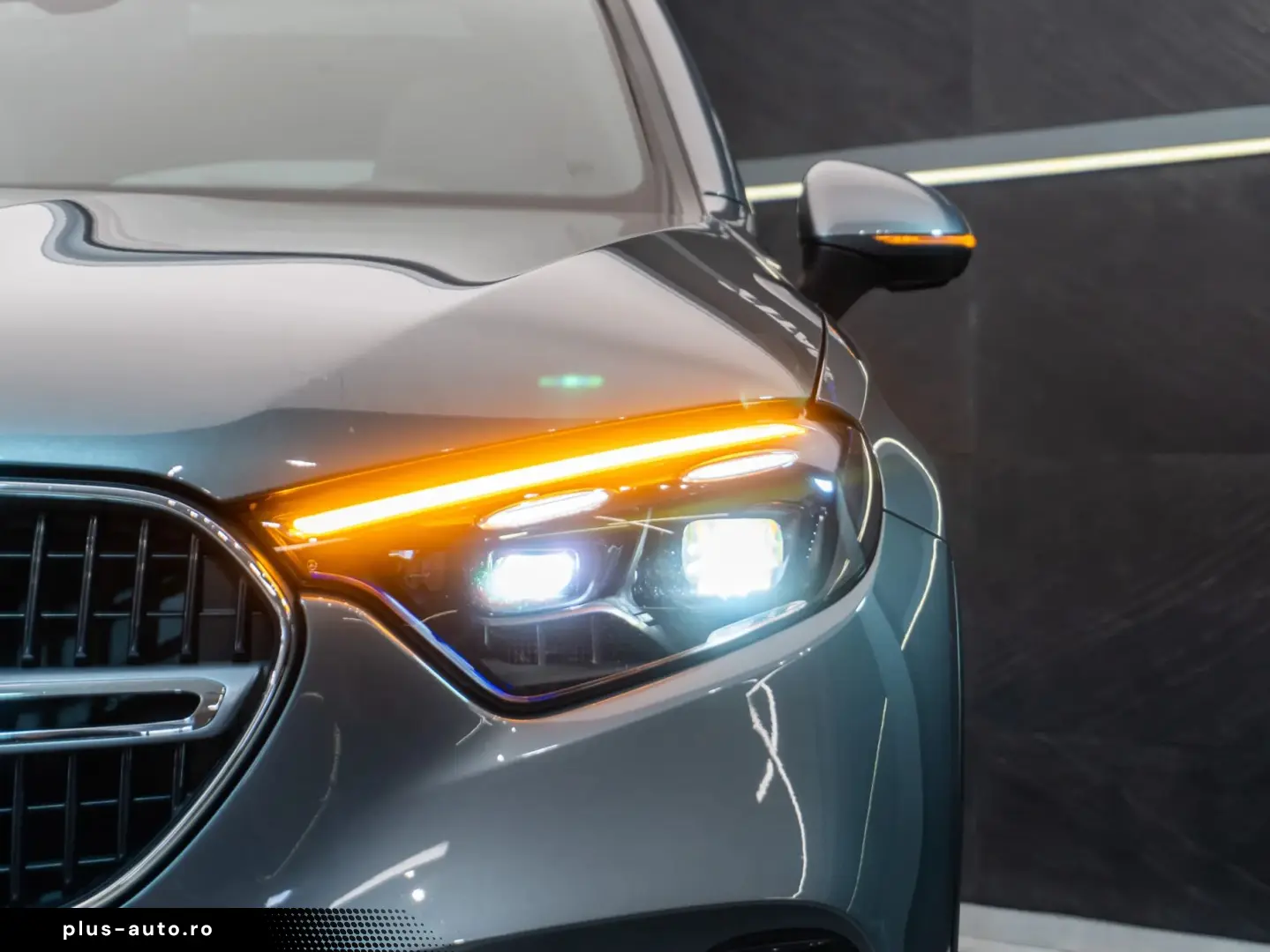 Mercedes-Benz GLC 300 e 4MATIC • 2.0 •  Off-Roader  • Benzin