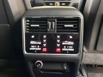 Porsche Cayenne Platinum Edition PANO BOSE