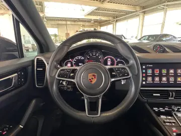 Porsche Cayenne Platinum Edition PANO BOSE