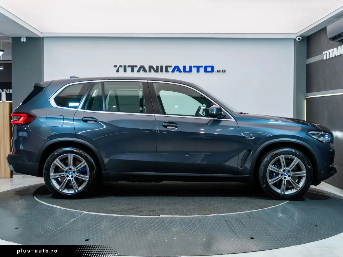 BMW X5 xDrive45e • 2022 • Plug-In Hybrid • 394 CP • xDrive •