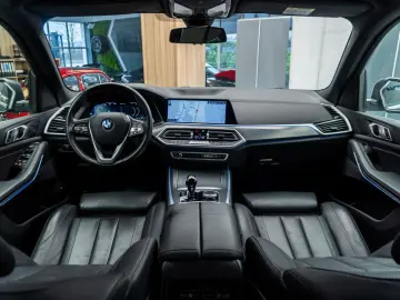 BMW X5 xDrive45e • 2022 • Plug-In Hybrid • 394 CP • xDrive •