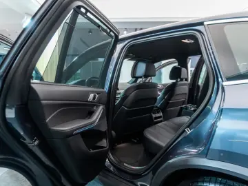 BMW X5 xDrive45e • 2022 • Plug-In Hybrid • 394 CP • xDrive •