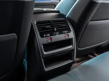 BMW X5 xDrive45e • 2022 • Plug-In Hybrid • 394 CP • xDrive •