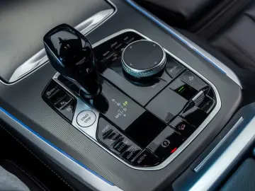 BMW X5 xDrive45e • 2022 • Plug-In Hybrid • 394 CP • xDrive •