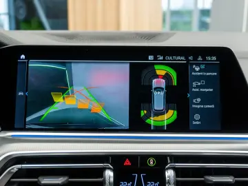 BMW X5 xDrive45e • 2022 • Plug-In Hybrid • 394 CP • xDrive •