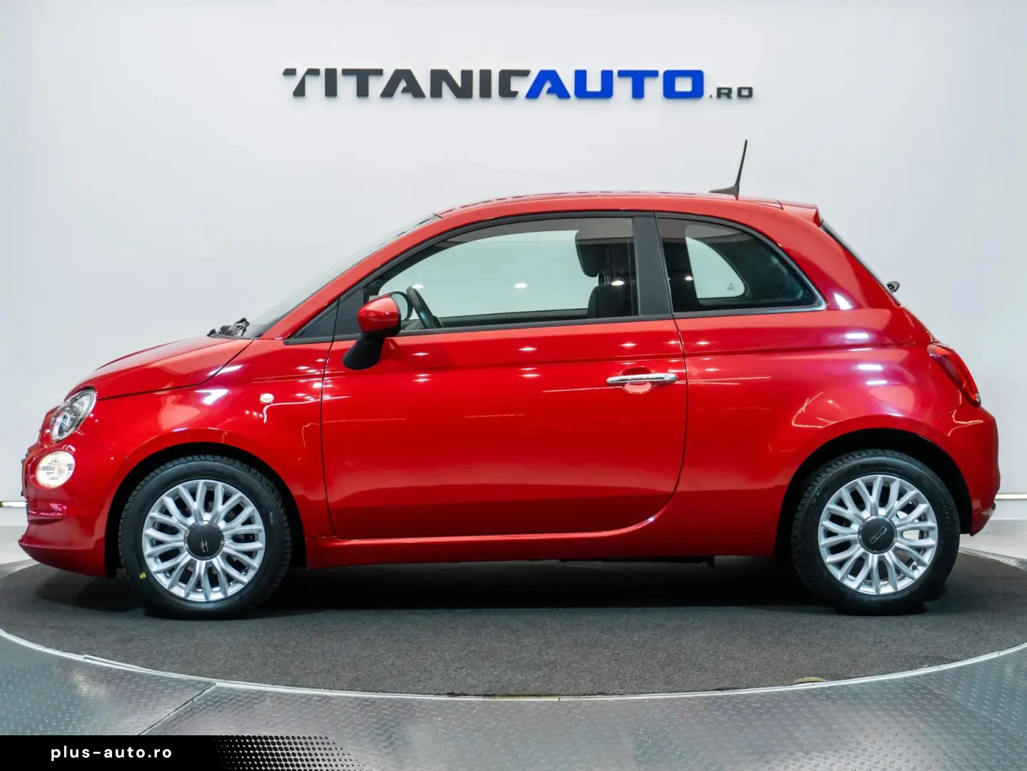 Fiat 500 • 0.9 TwinAir 80 CP • Automată • Bi-Xenon  • 2015