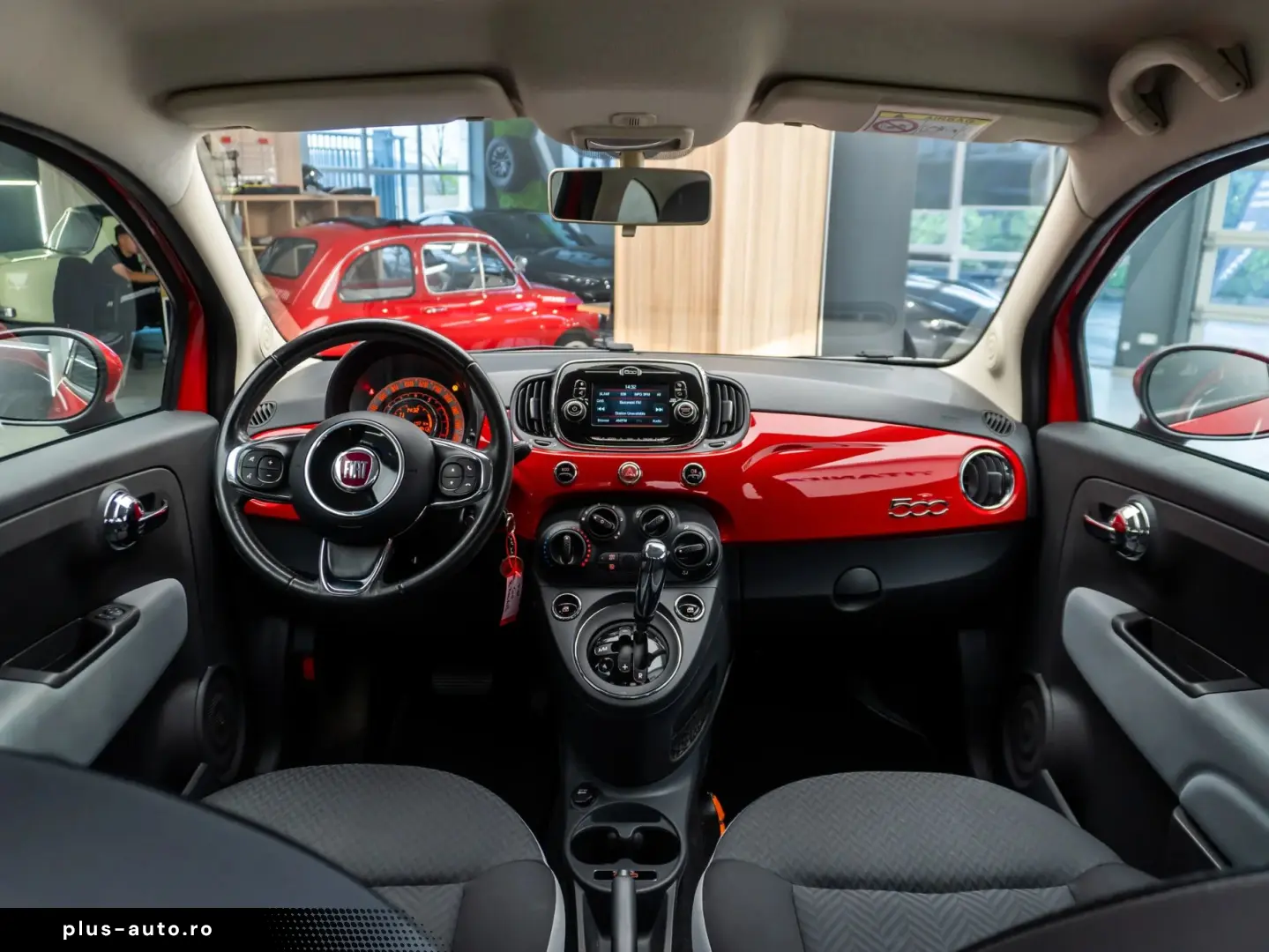 Fiat 500 • 0.9 TwinAir 80 CP • Automată • Bi-Xenon  • 2015