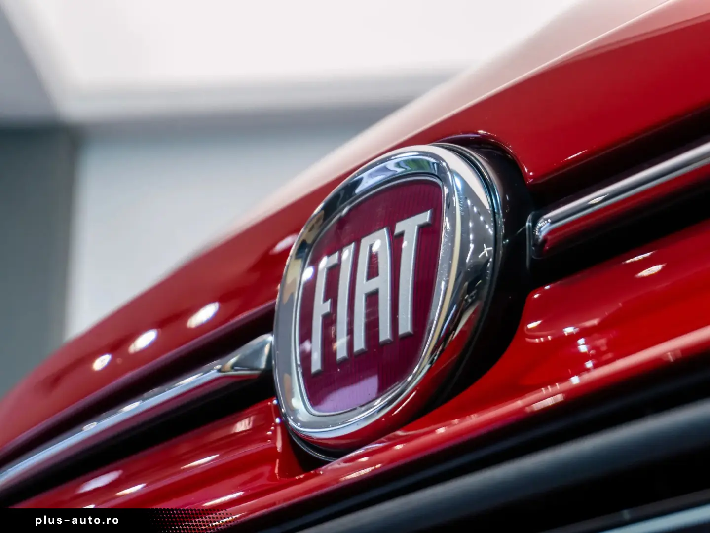 Fiat 500 • 0.9 TwinAir 80 CP • Automată • Bi-Xenon  • 2015