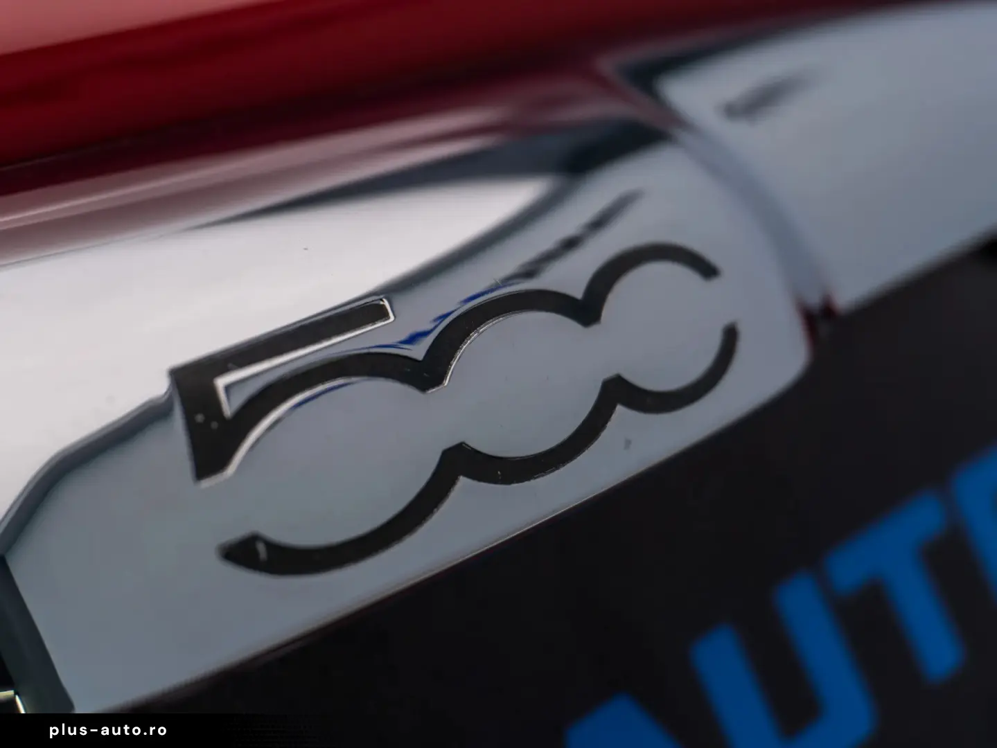 Fiat 500 • 0.9 TwinAir 80 CP • Automată • Bi-Xenon  • 2015