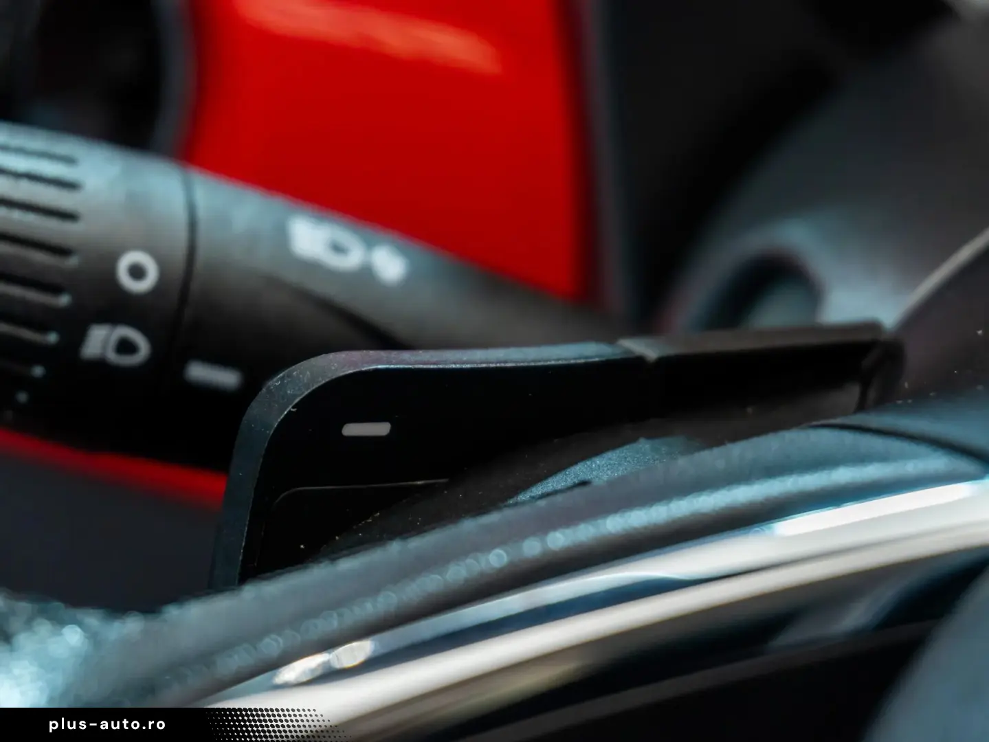 Fiat 500 • 0.9 TwinAir 80 CP • Automată • Bi-Xenon  • 2015