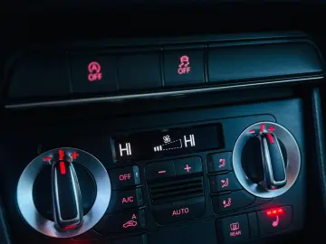 Audi Q3   FAB 05.2014   2.0 DIESEL 140CP   EURO 5