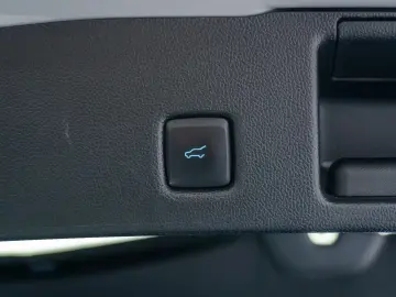 Ford Kuga PHEV ST-Line • Plug-In Hybrid • Automat • LED • Ke