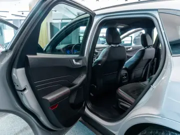 Ford Kuga PHEV ST-Line • Plug-In Hybrid • Automat • LED • Ke