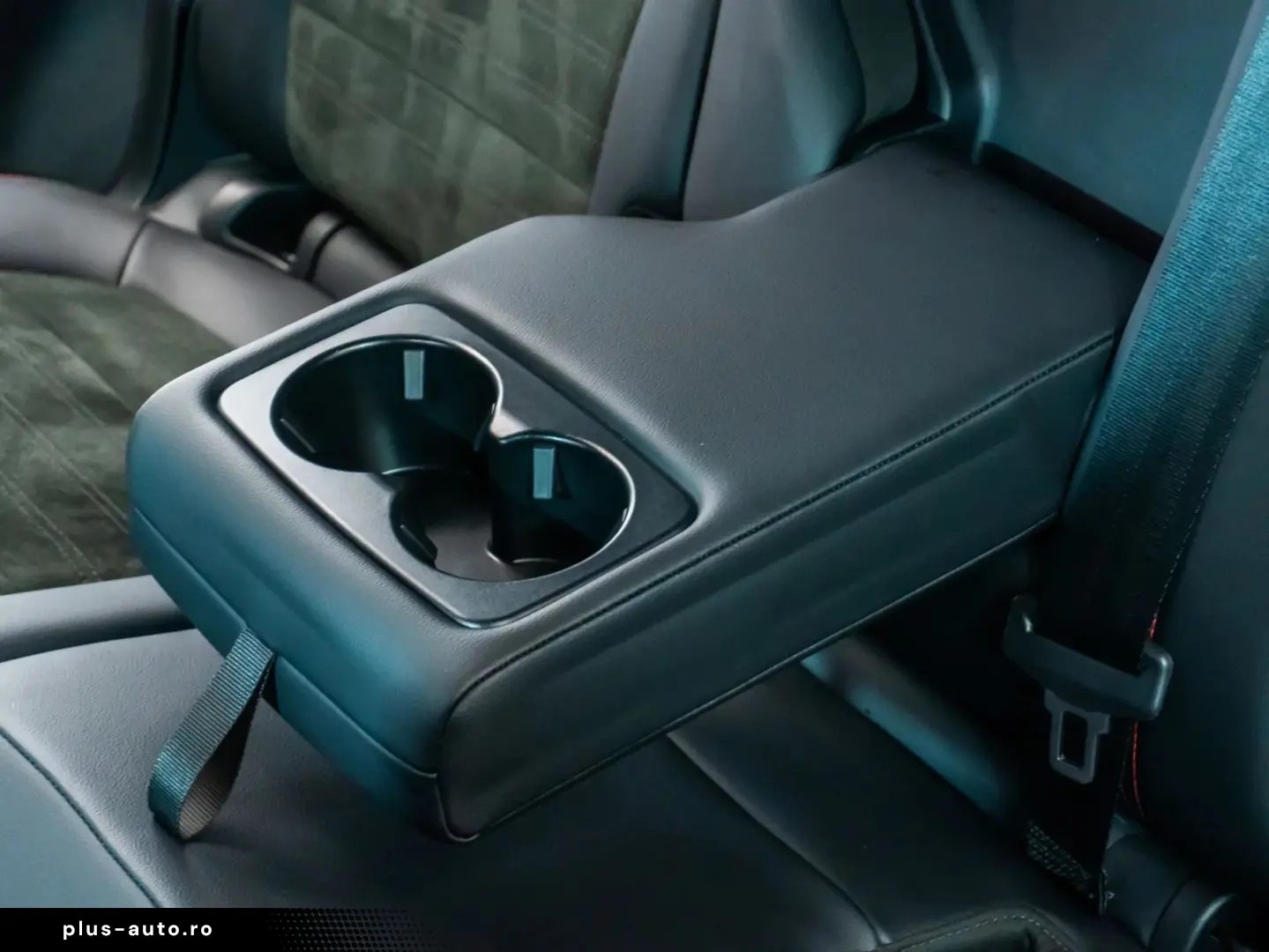 Ford Kuga PHEV ST-Line • Plug-In Hybrid • Automat • LED • Ke