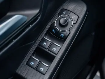 Ford Kuga PHEV ST-Line • Plug-In Hybrid • Automat • LED • Ke