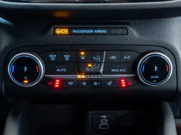 Ford Kuga PHEV ST-Line • Plug-In Hybrid • Automat • LED • Ke