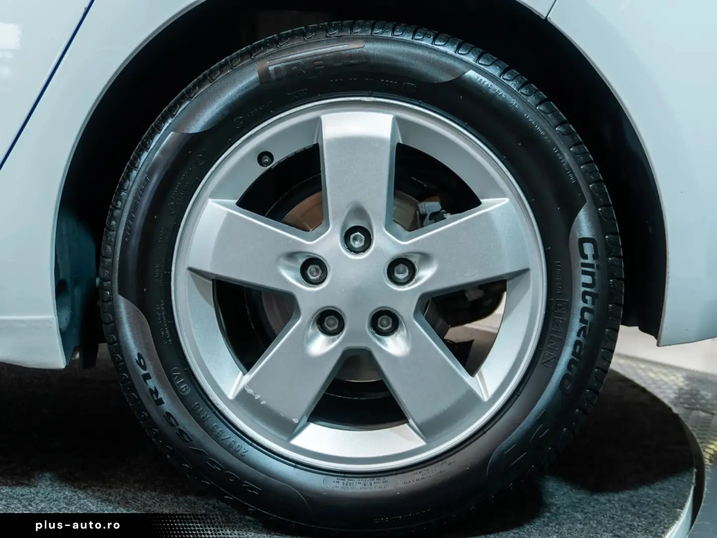 Peugeot 308 1.2 VTi Active Multimedia   AUX   Bluetooth   CD